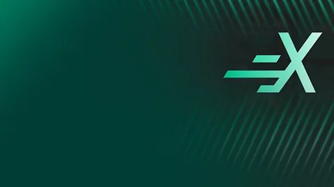 拉菲尼亚手腕受撞击影响，幸无严重损伤